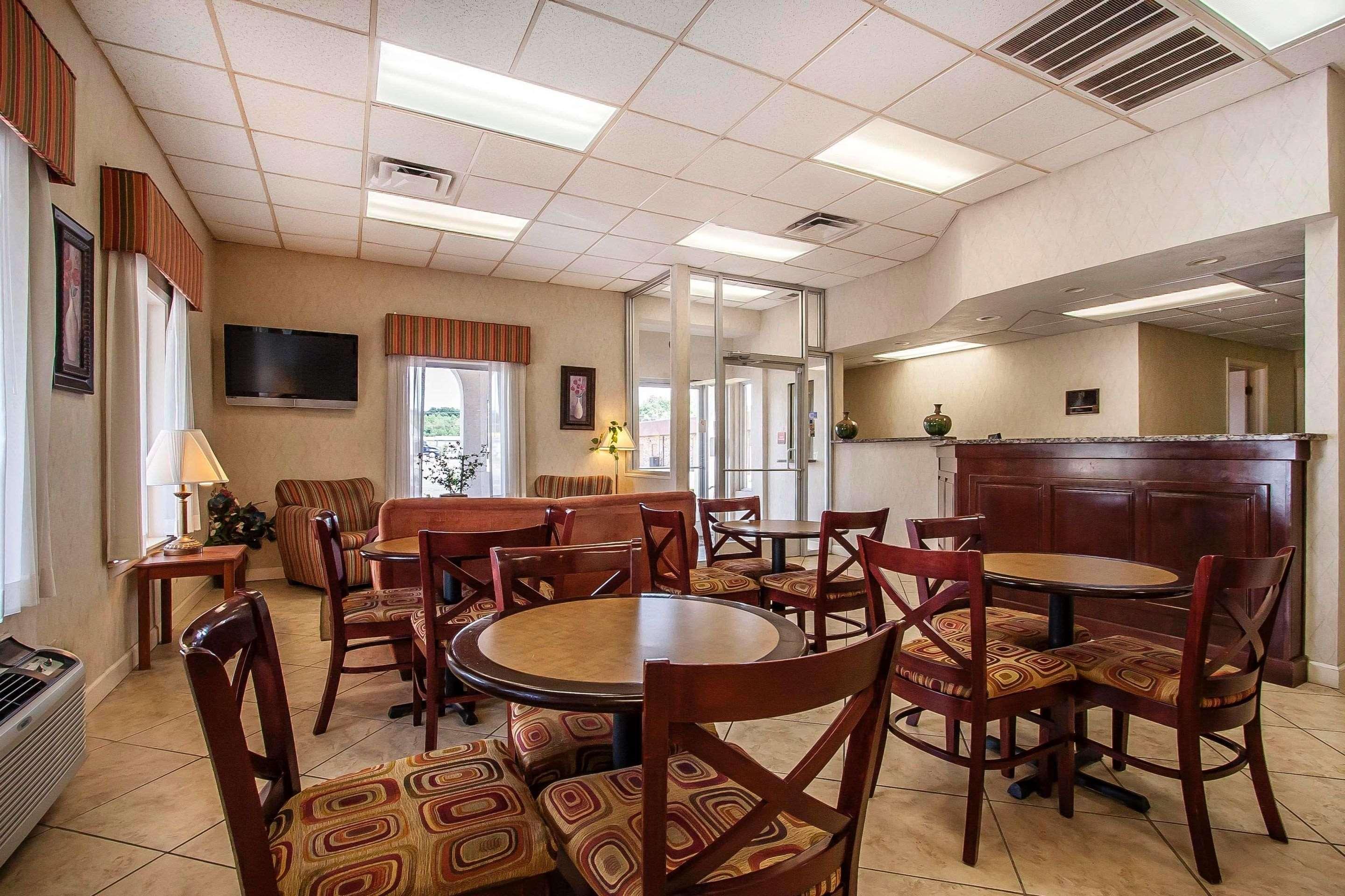 Quality Inn & Suites Covington Kültér fotó