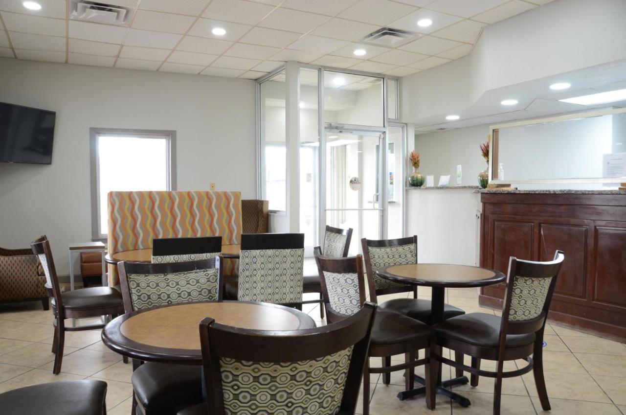 Quality Inn & Suites Covington Kültér fotó