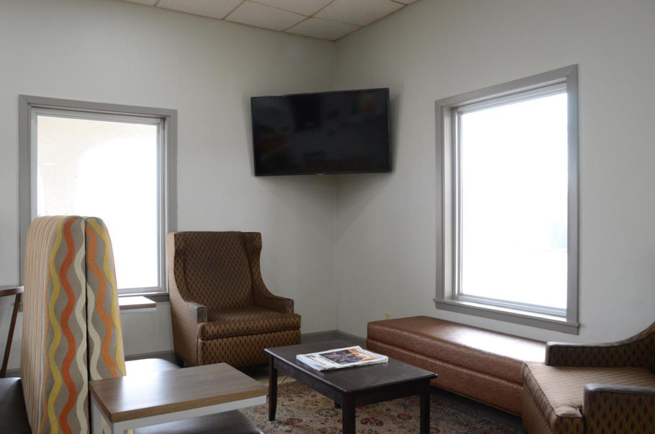 Quality Inn & Suites Covington Kültér fotó
